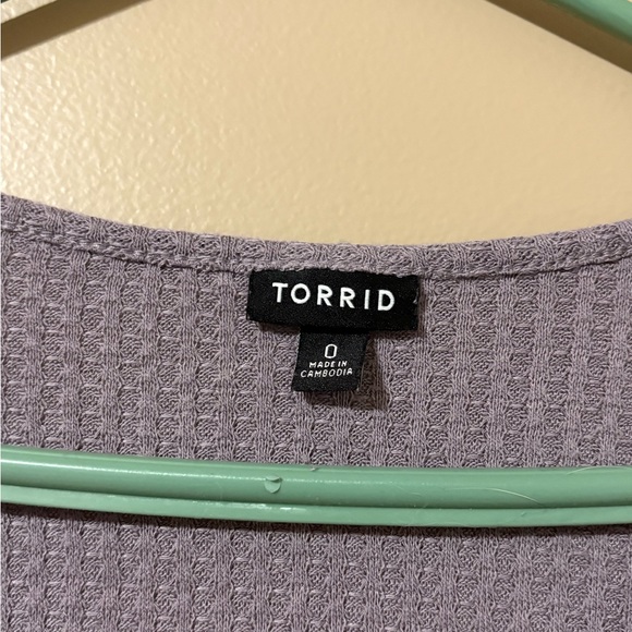 TORRID Women's Lavender V- Neck Top - Picture 2 of 3